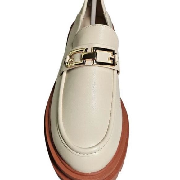 TRENDING PLATFORM LOAFERS FAUX LEATHER White/Tan CHUNKY SOLE NEUTRAL 8.5 - Picture 7 of 13
